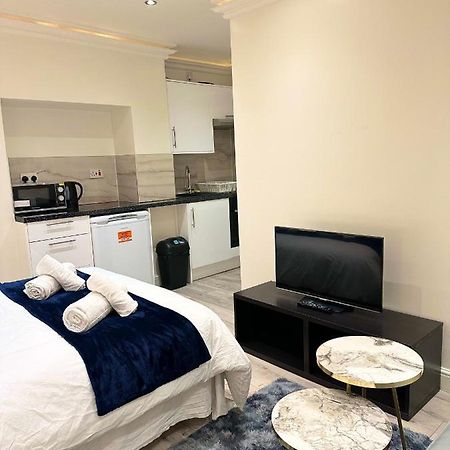 London Charm - Stylish Studio In Kensington Zewnętrze zdjęcie